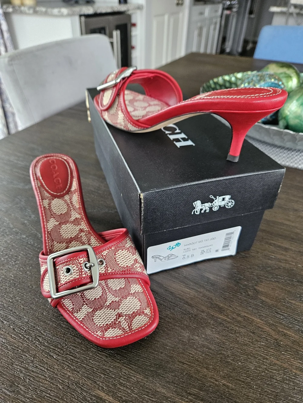 COACH Margot Signature Canvas Buckle Slide Sandals NWT/NIB - Picture 4 of 6